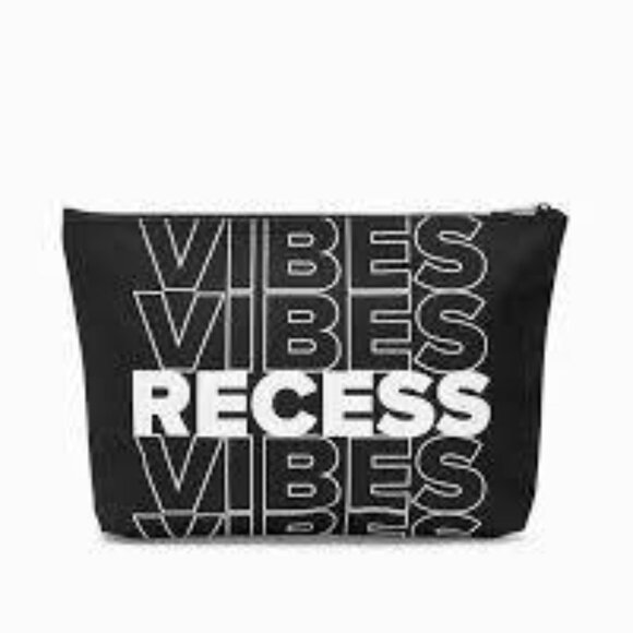 Thirty-one Medium Zipper Pouch in Recess Vibes - Picture 1 of 1